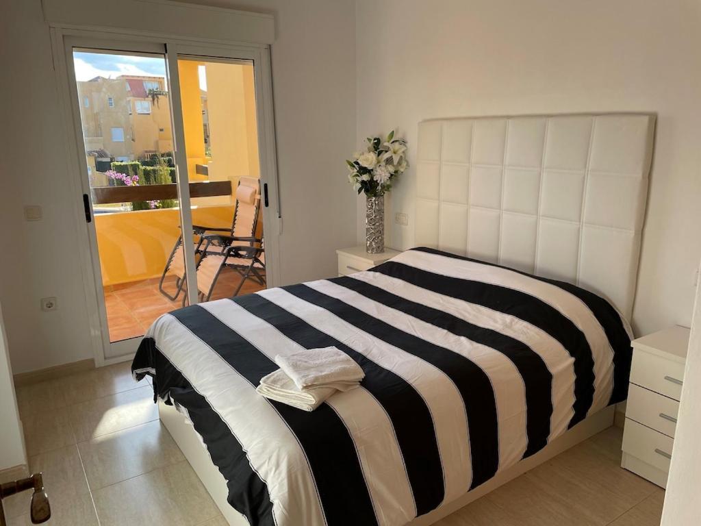 A Stunning 2 Bedroom Apartment 5 Min Walk To The Beautiful Beaches Of Vera Playa Playas de Vera Экстерьер фото